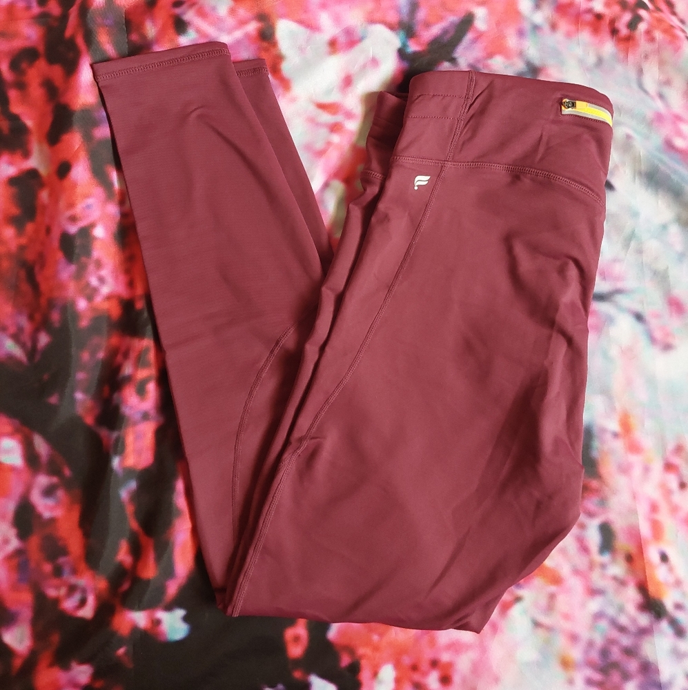 NWT Fabletics Mid-Rise Cold Weather Leggings